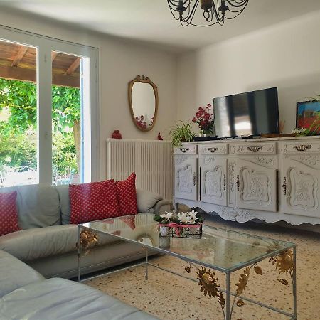 Villa Calme, Climatisee, Piscine, A 2 Pas Du Centre LʼIsle-sur-la-Sorgue 외부 사진